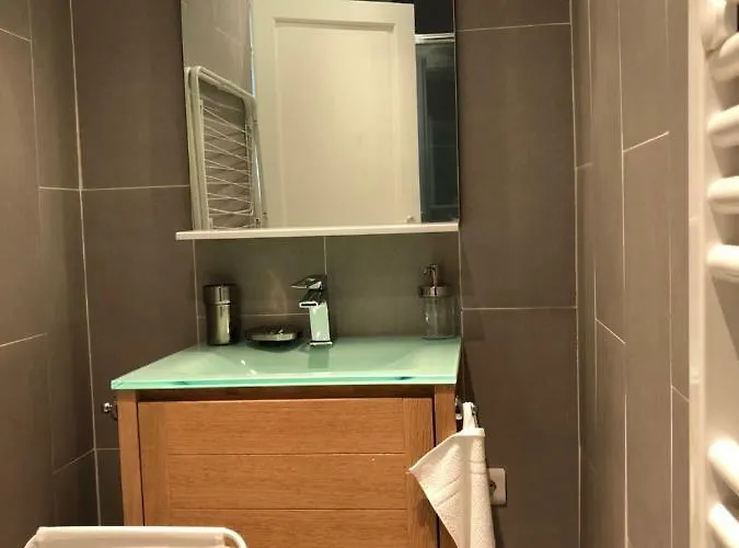 Marche St-honore アパート *